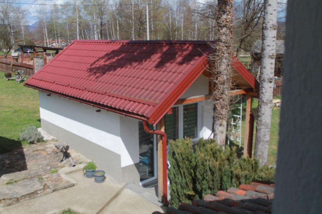 Holiday Home Tunnel Ravne Visoko Exterior photo